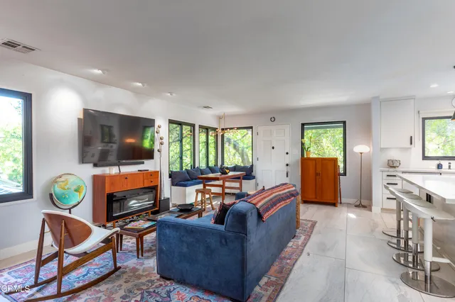 $1,098,000 | 354 Glenullen Drive, Pasadena, CA 91105