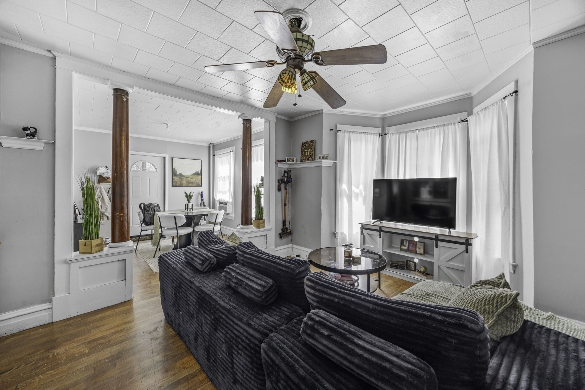 30 Santa Barbara Street Springfield, MA 01104 - Photo 5 of 23 Gallery Image 5