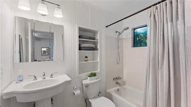 $519,900 | 495 Ramsdale Drive, Roswell, GA 30075