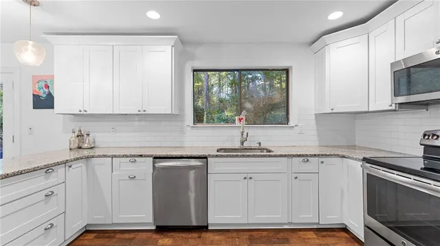 $519,900 | 495 Ramsdale Drive, Roswell, GA 30075