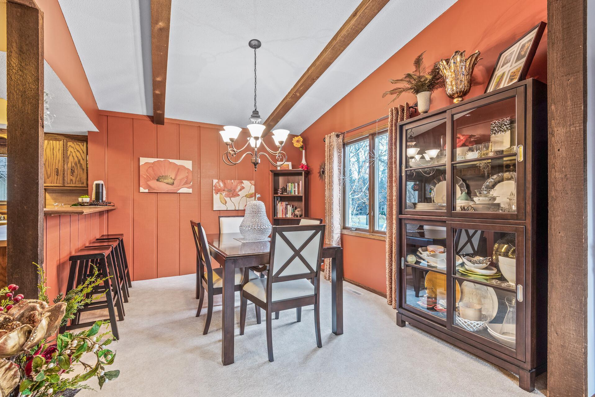 9256 Green Briar Road Bloomington, MN 55437 - Photo 11 of 37 Gallery Image 11