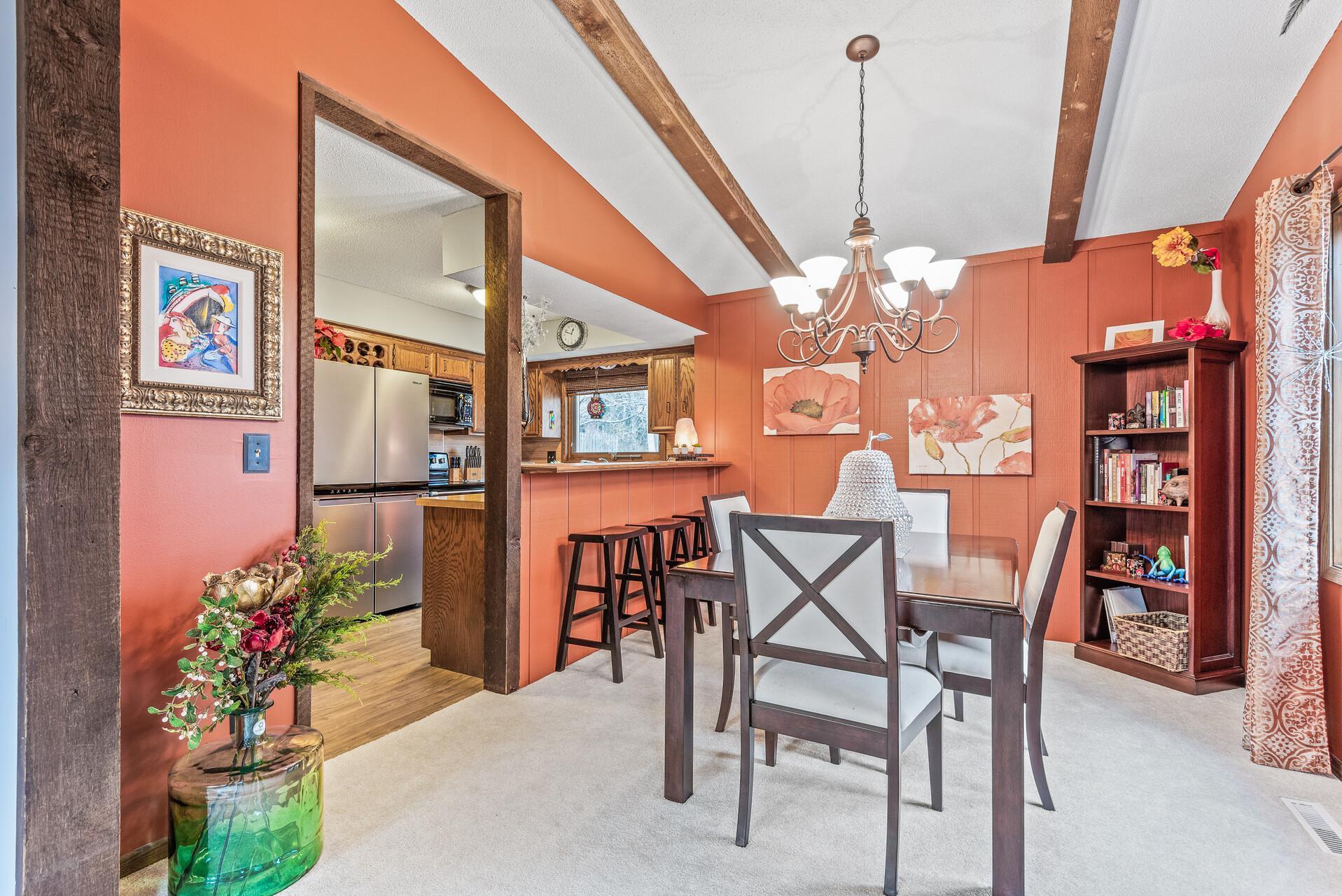 9256 Green Briar Road Bloomington, MN 55437 - Photo 12 of 37 Gallery Image 12