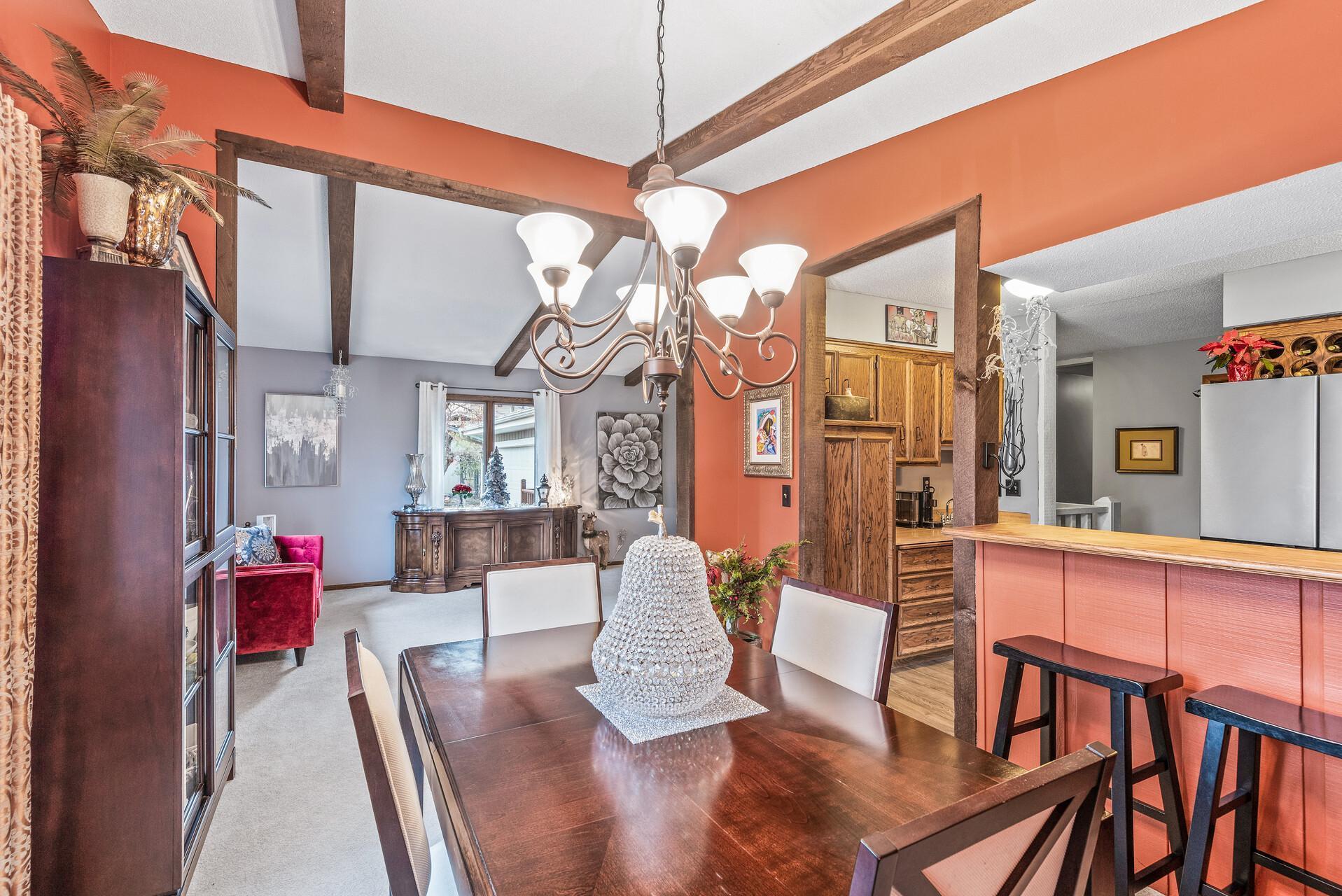 9256 Green Briar Road Bloomington, MN 55437 - Photo 13 of 37 Gallery Image 13