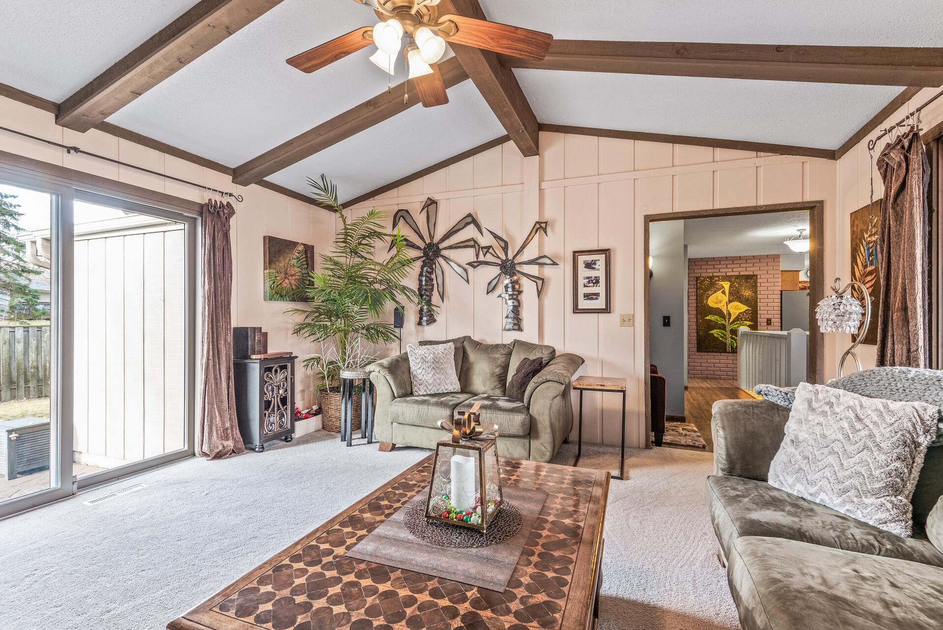 9256 Green Briar Road Bloomington, MN 55437 - Photo 9 of 37 Gallery Image 9