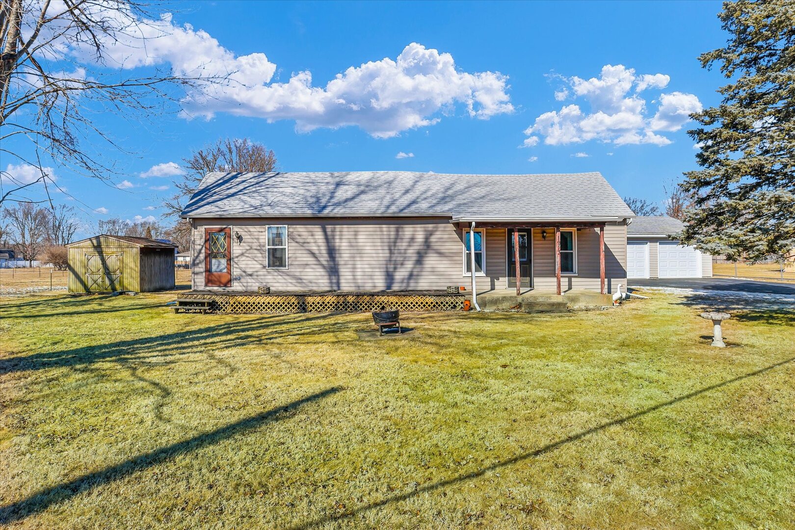 1913 Brownfield Road Urbana, IL 61802 - Photo 3 of 41 Gallery Image 3