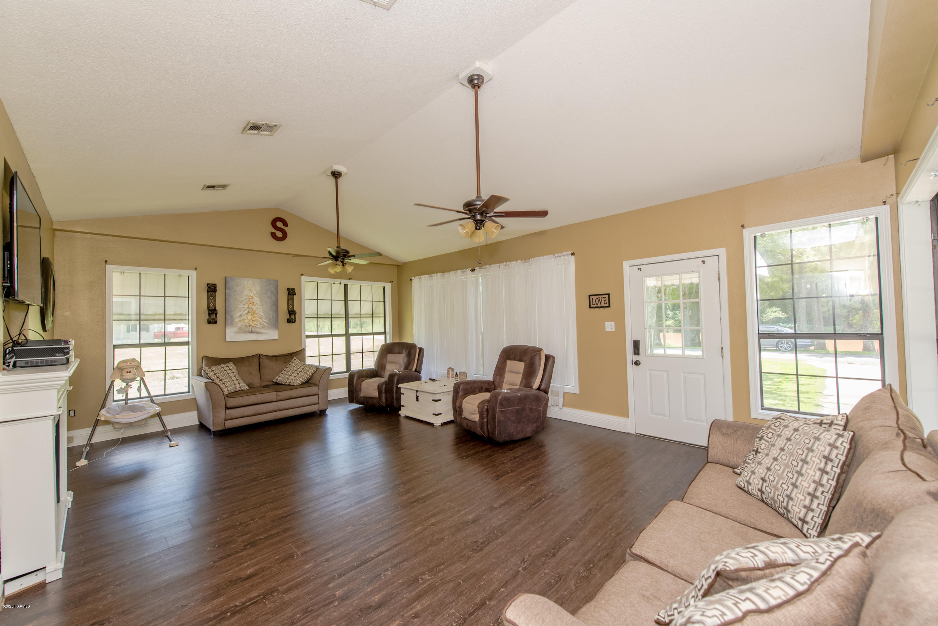 1389 Courtableau Road Port Barre, LA 70577 - Photo 10 of 24 Gallery Image 10