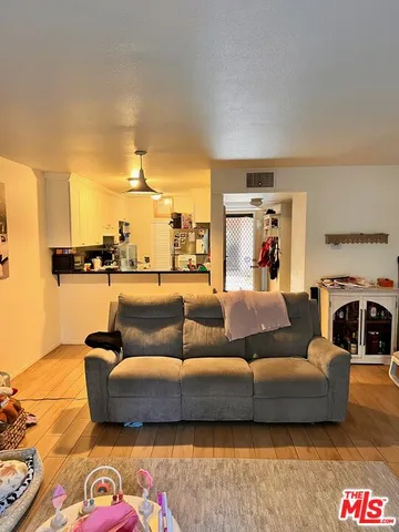 $369,000 | 7120 Carlson Circle, Unit 285, Canoga Park, CA 91303