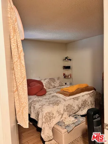 $369,000 | 7120 Carlson Circle, Unit 285, Canoga Park, CA 91303