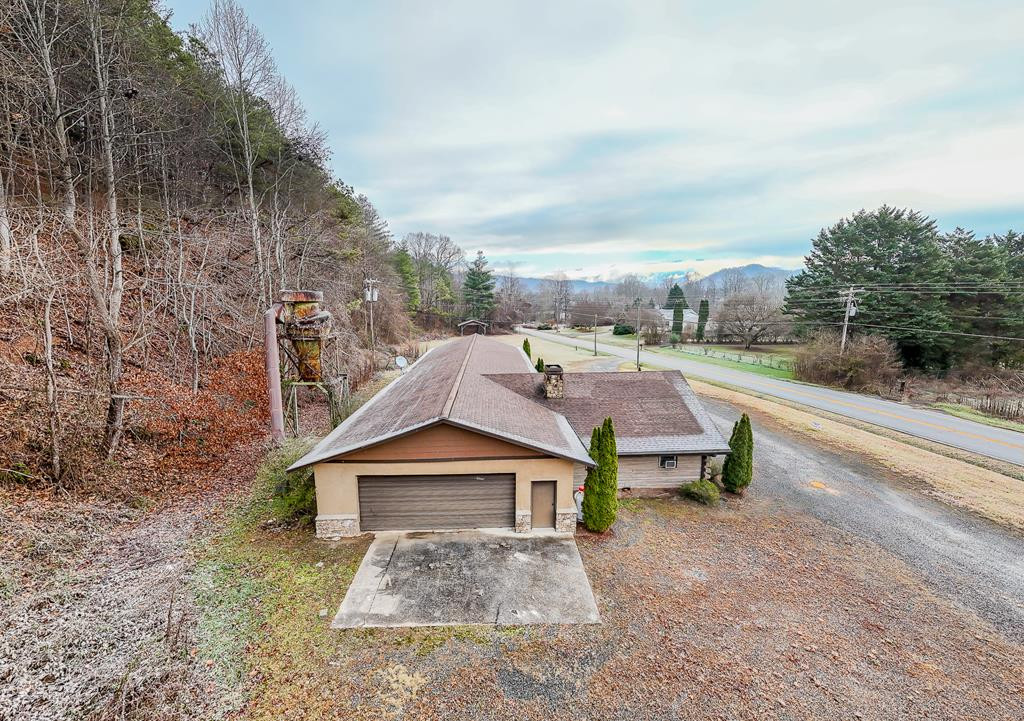 6785 Airport Road Andrews, NC 28901 - Photo 28 of 37