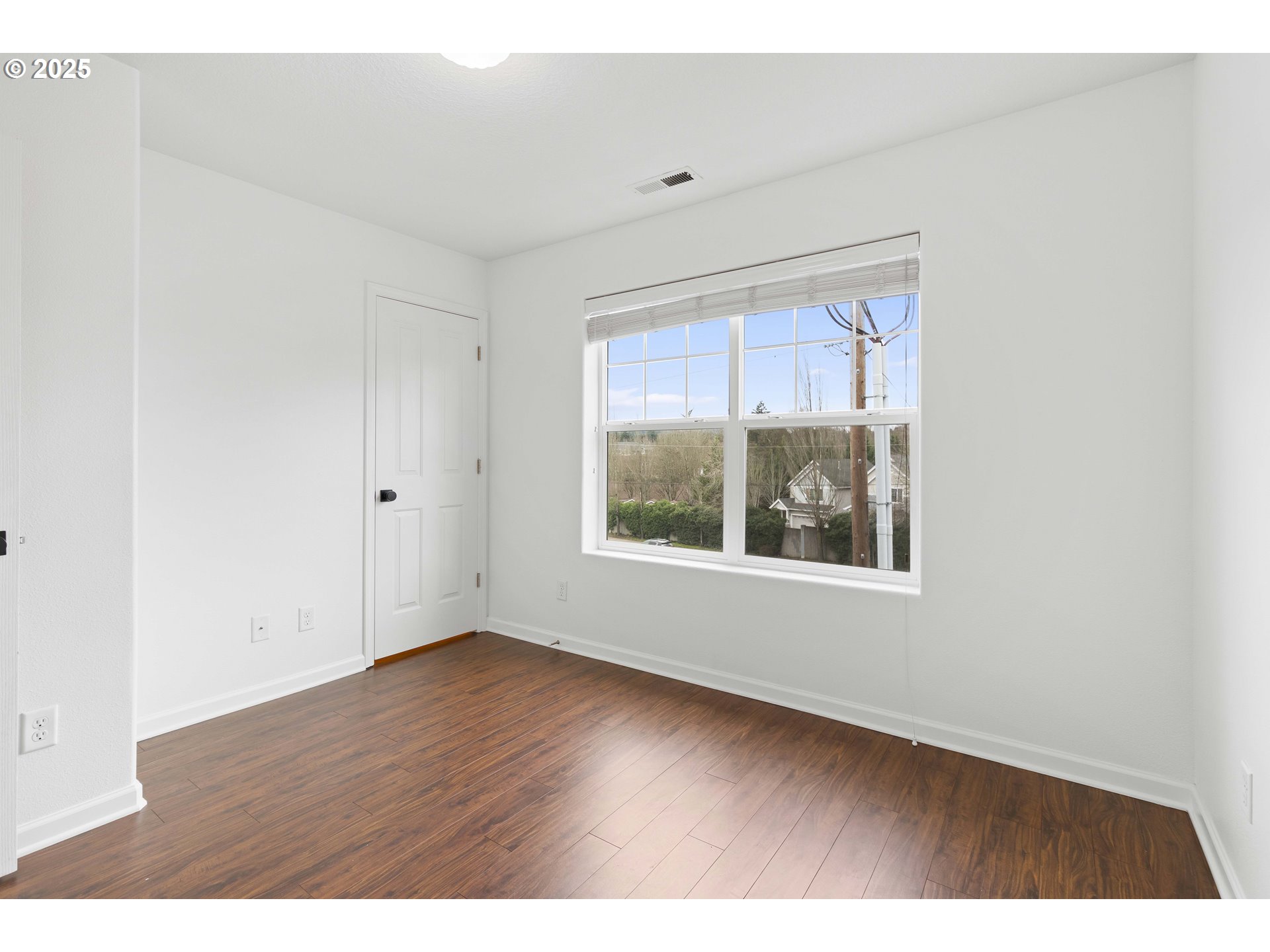 10923 Southwest Sage Terrace Portland, OR 97223 - Photo 18 of 36