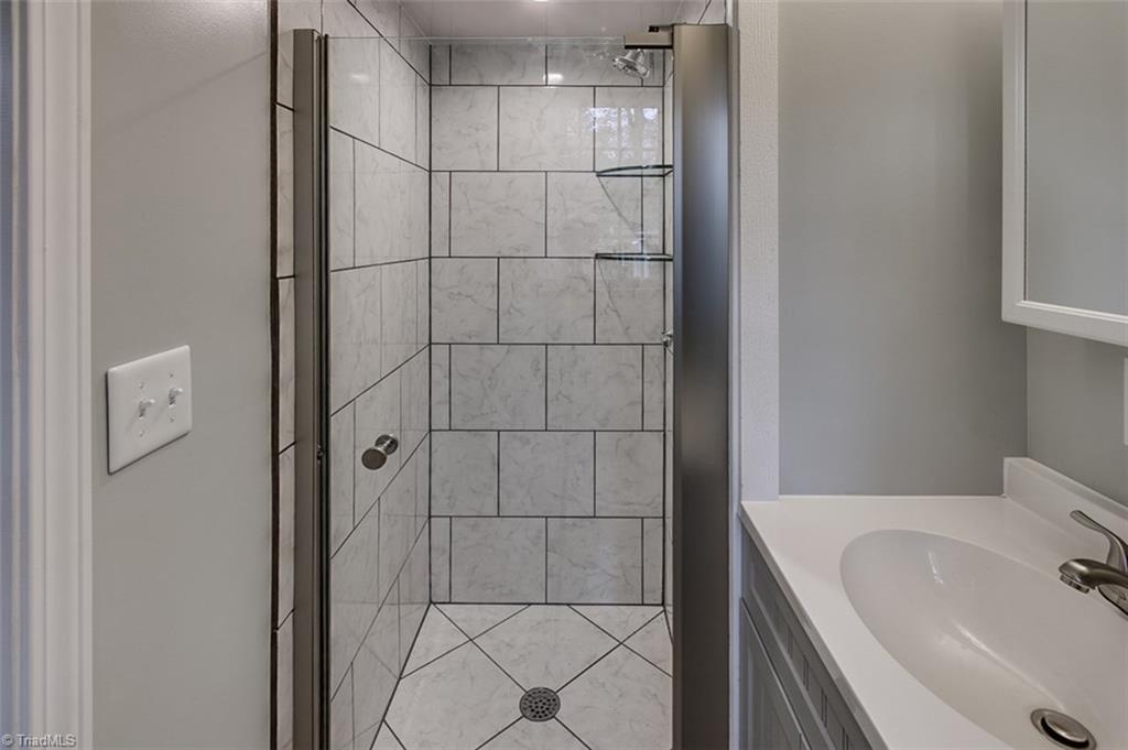 615 Cliff Road Asheboro, NC 27203 - Photo 20 of 30 Gallery Image 20
