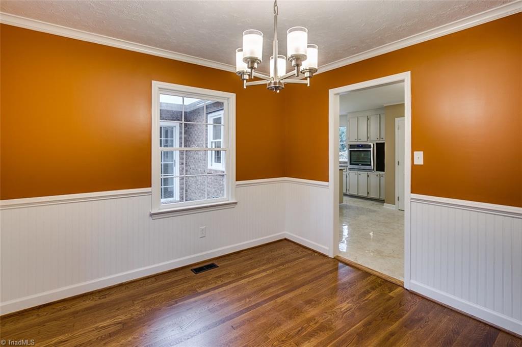 615 Cliff Road Asheboro, NC 27203 - Photo 9 of 30 Gallery Image 9
