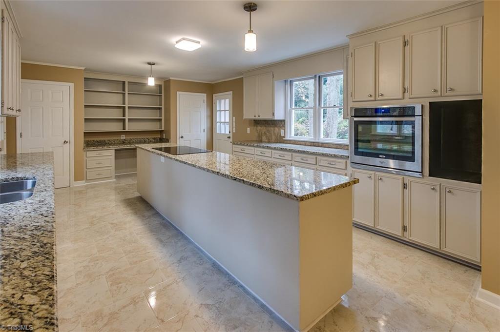 615 Cliff Road Asheboro, NC 27203 - Photo 10 of 30 Gallery Image 10