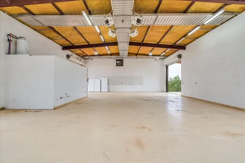 $325,000 | 126 Pinedale Drive, Bastrop, TX 78602