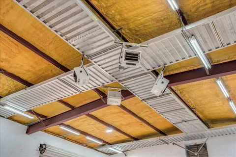 $325,000 | 126 Pinedale Drive, Bastrop, TX 78602