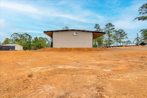 $325,000 | 126 Pinedale Drive, Bastrop, TX 78602