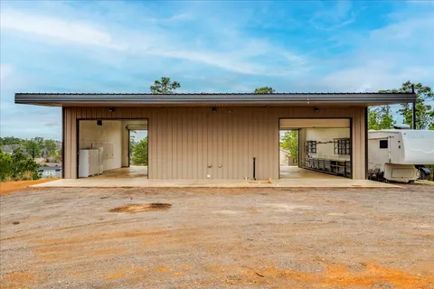 $325,000 | 126 Pinedale Drive, Bastrop, TX 78602