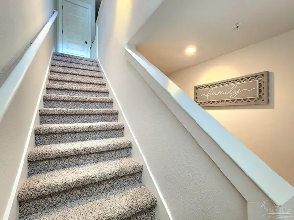 $1,800 | 1512 Iroquois Court, Pensacola, FL 32534