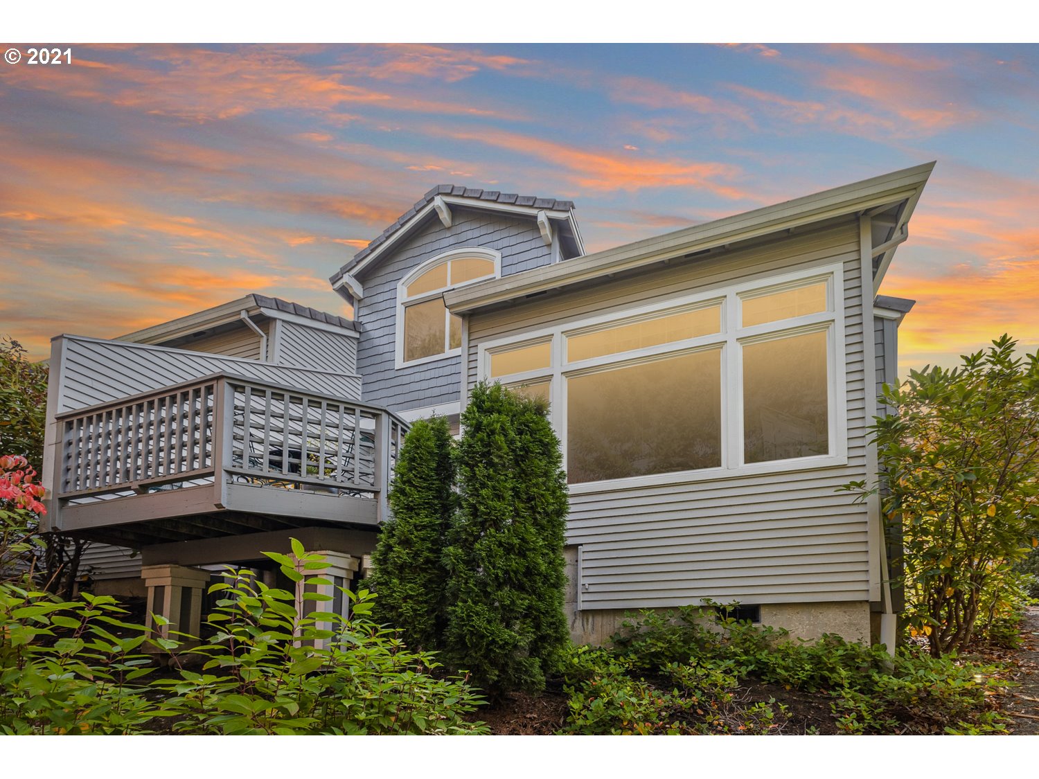 9819 Northwest Silver Ridge Loop Portland, OR 97229 - Photo 2 of 24 Gallery Image 2
