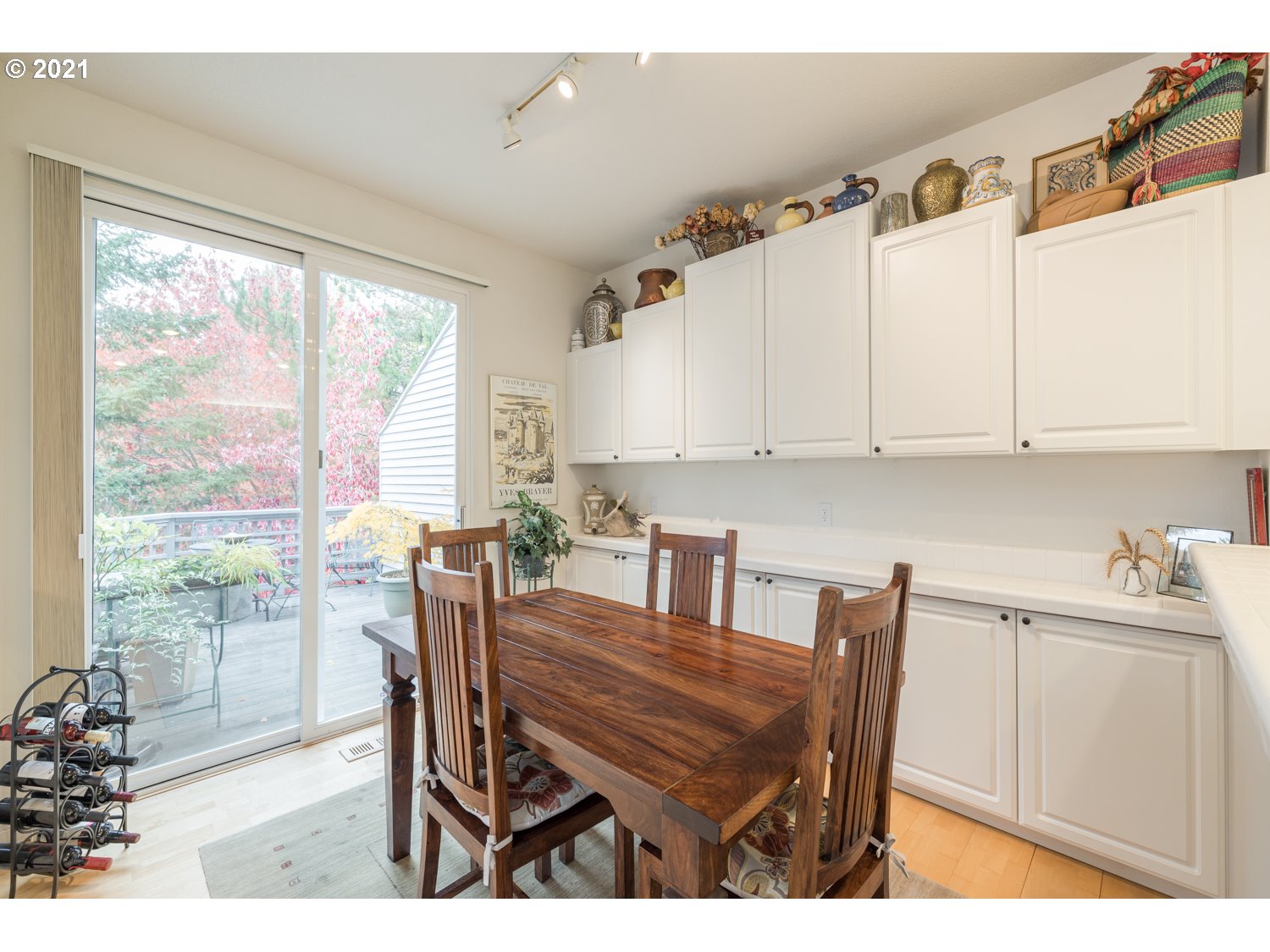 9819 Northwest Silver Ridge Loop Portland, OR 97229 - Photo 13 of 24 Gallery Image 13