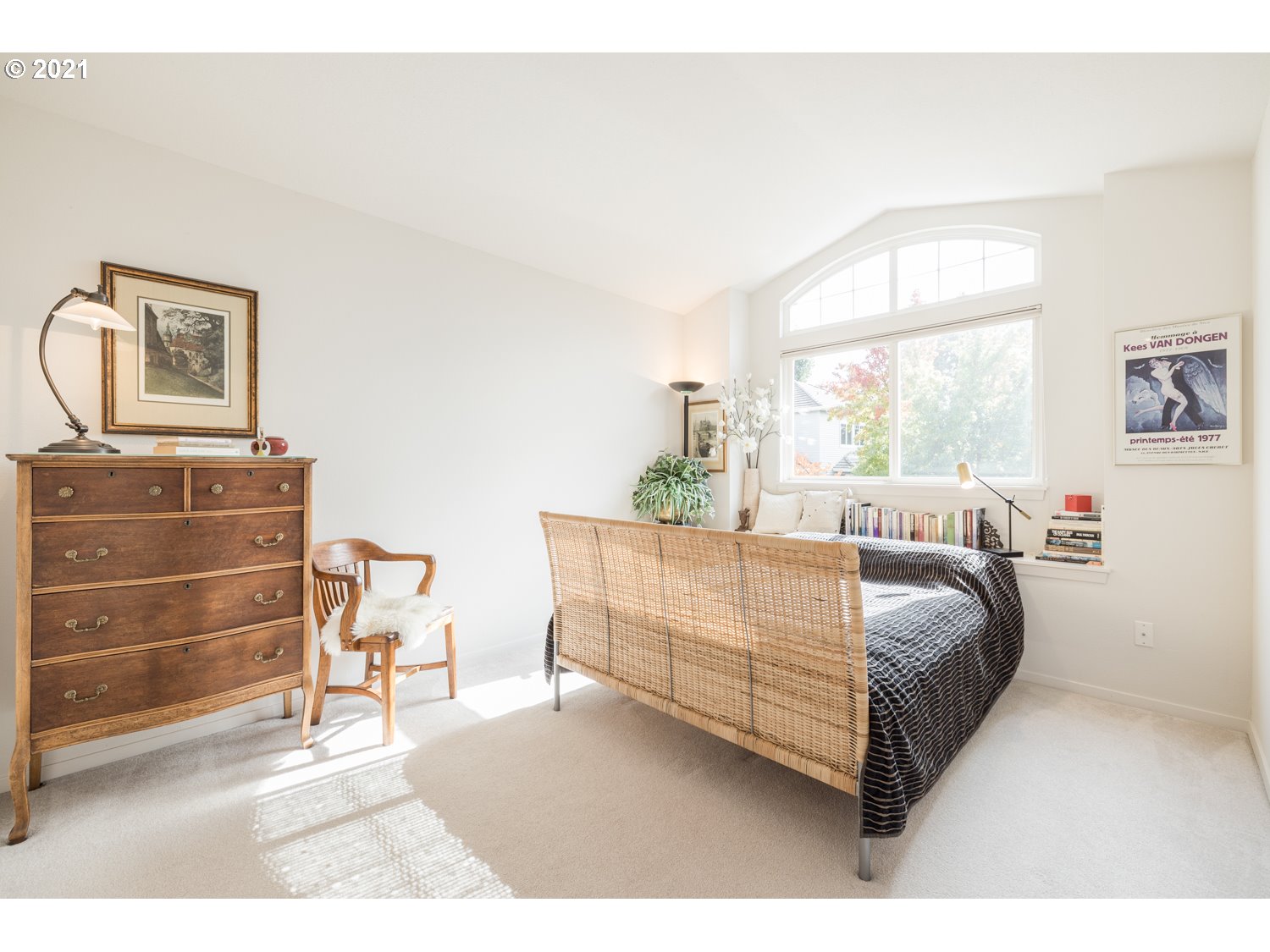 9819 Northwest Silver Ridge Loop Portland, OR 97229 - Photo 16 of 24 Gallery Image 16