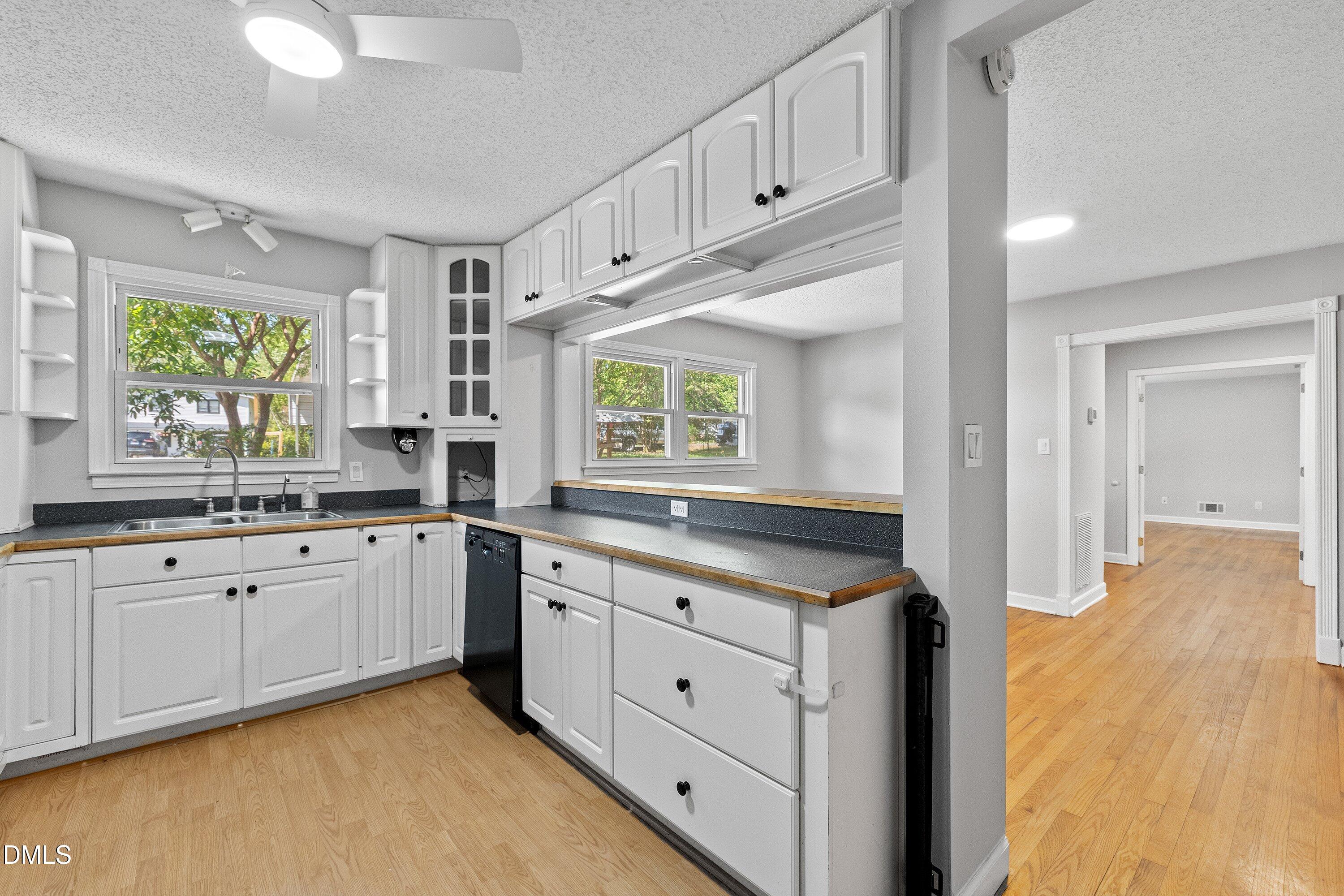 515 Poplar Drive Raleigh, NC 27603 - Photo 17 of 74 22-515 Poplar _1292
