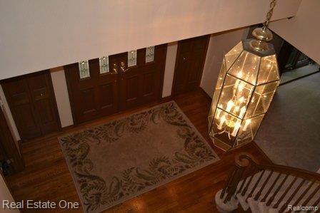 1855 Rapids Way Rochester, MI 48309 - Photo 9 of 25 2 Story Foyer