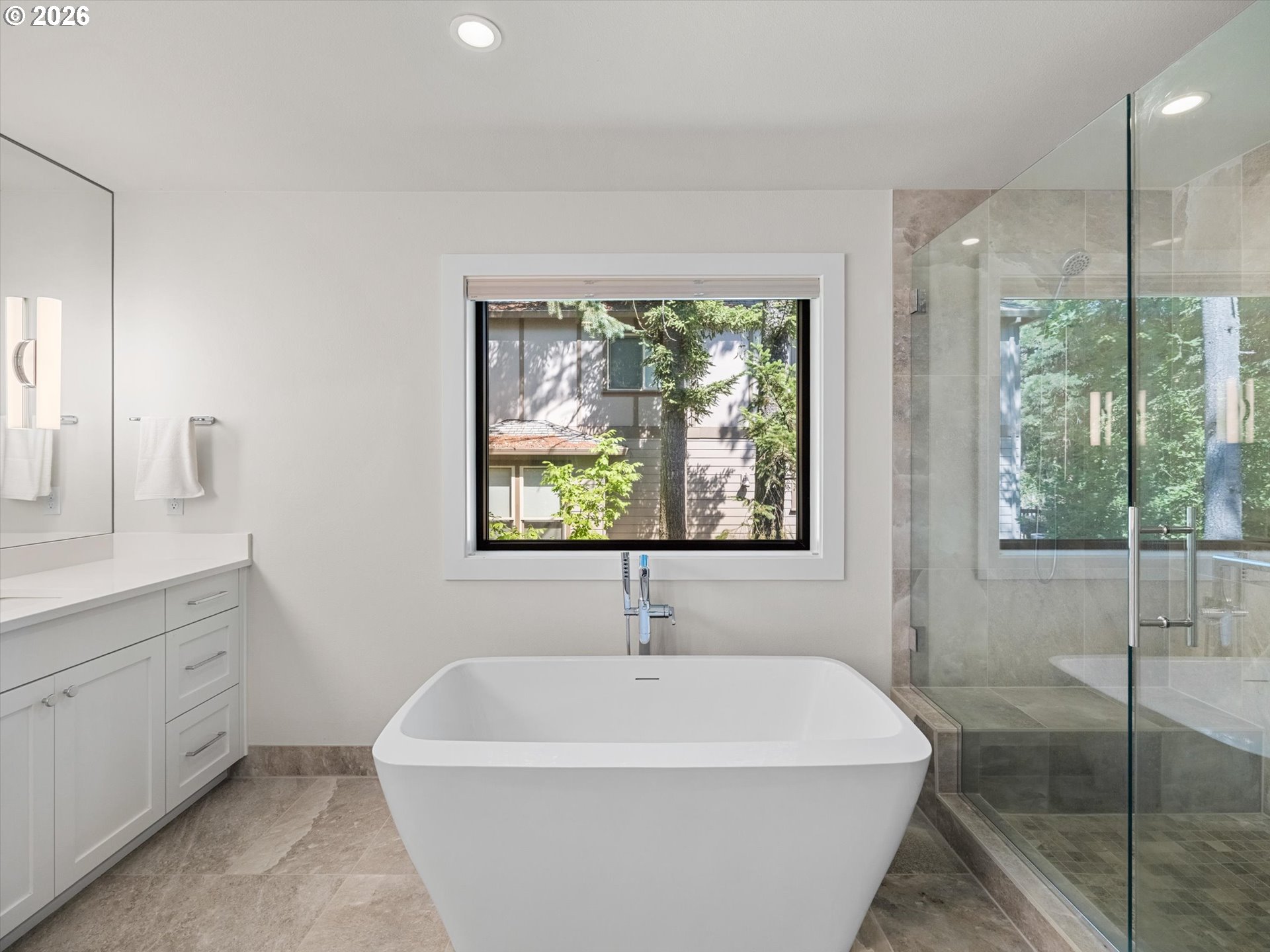 3351 Fir Ridge Road Lake Oswego, OR 97035 - Photo 26 of 48 Gallery Image 26