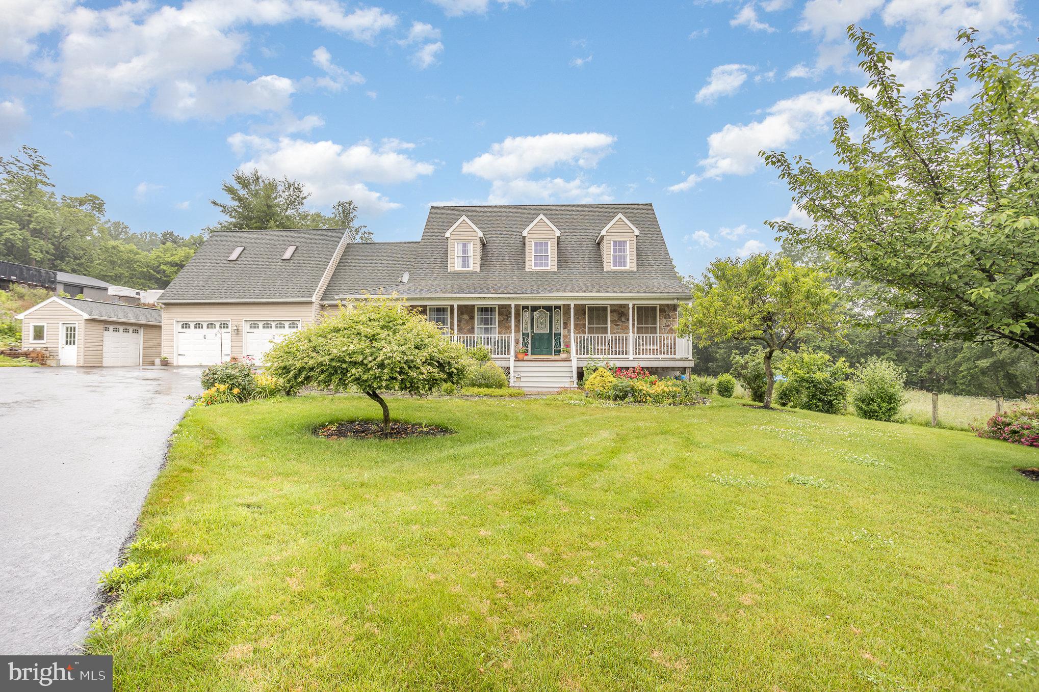 4229 Roundtop Road Elizabethtown, PA 17022 - Photo 1 of 49 Gallery Image 1