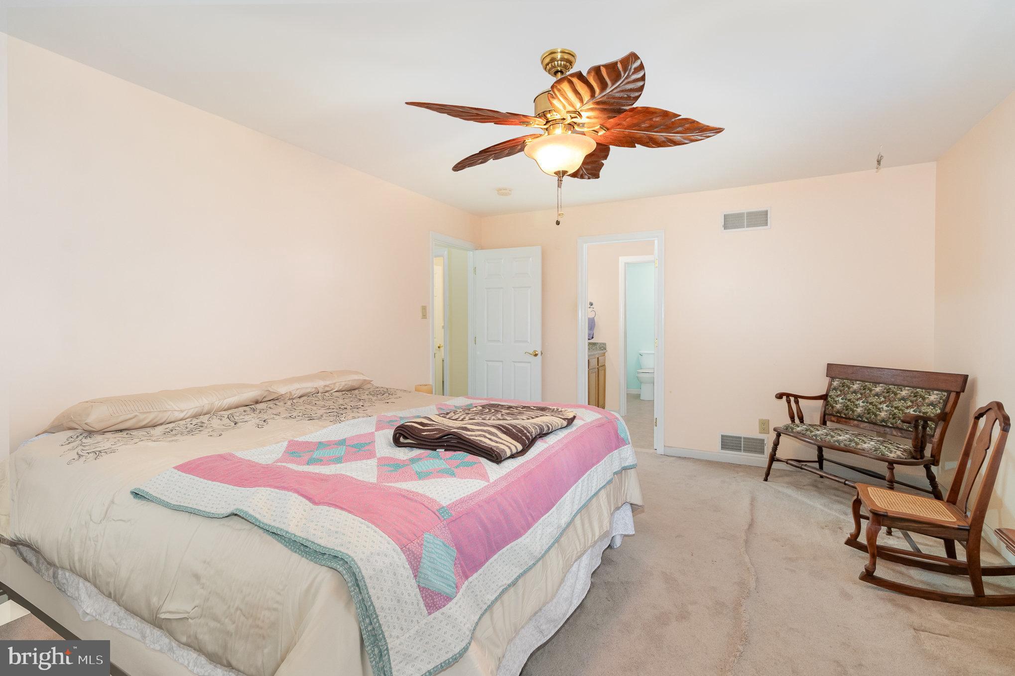 4229 Roundtop Road Elizabethtown, PA 17022 - Photo 13 of 49 Gallery Image 13