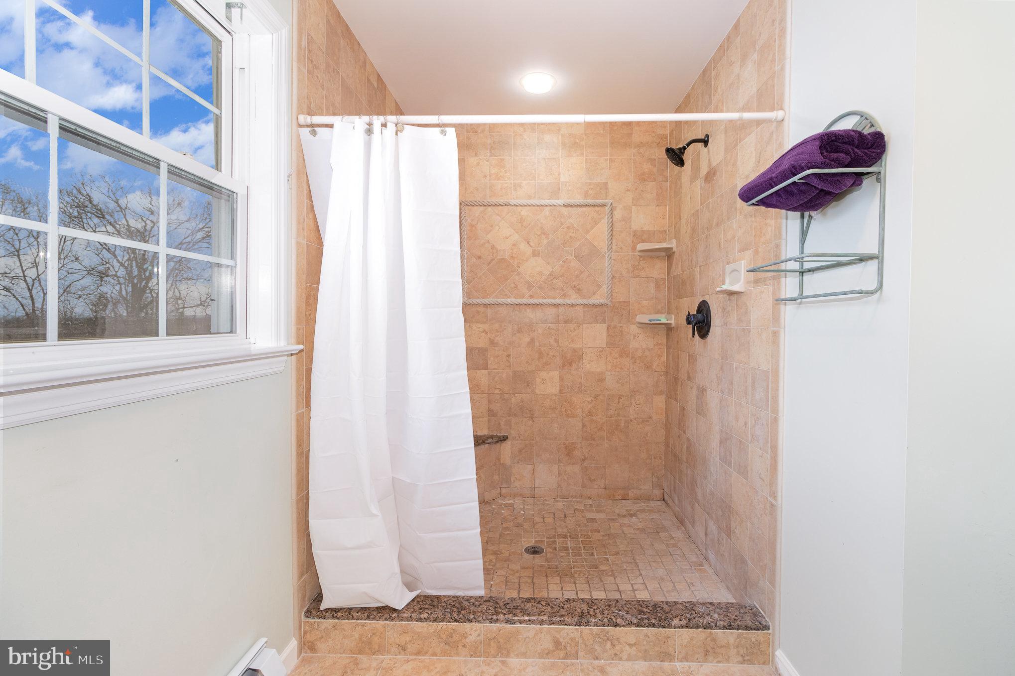 4229 Roundtop Road Elizabethtown, PA 17022 - Photo 16 of 49 Gallery Image 16