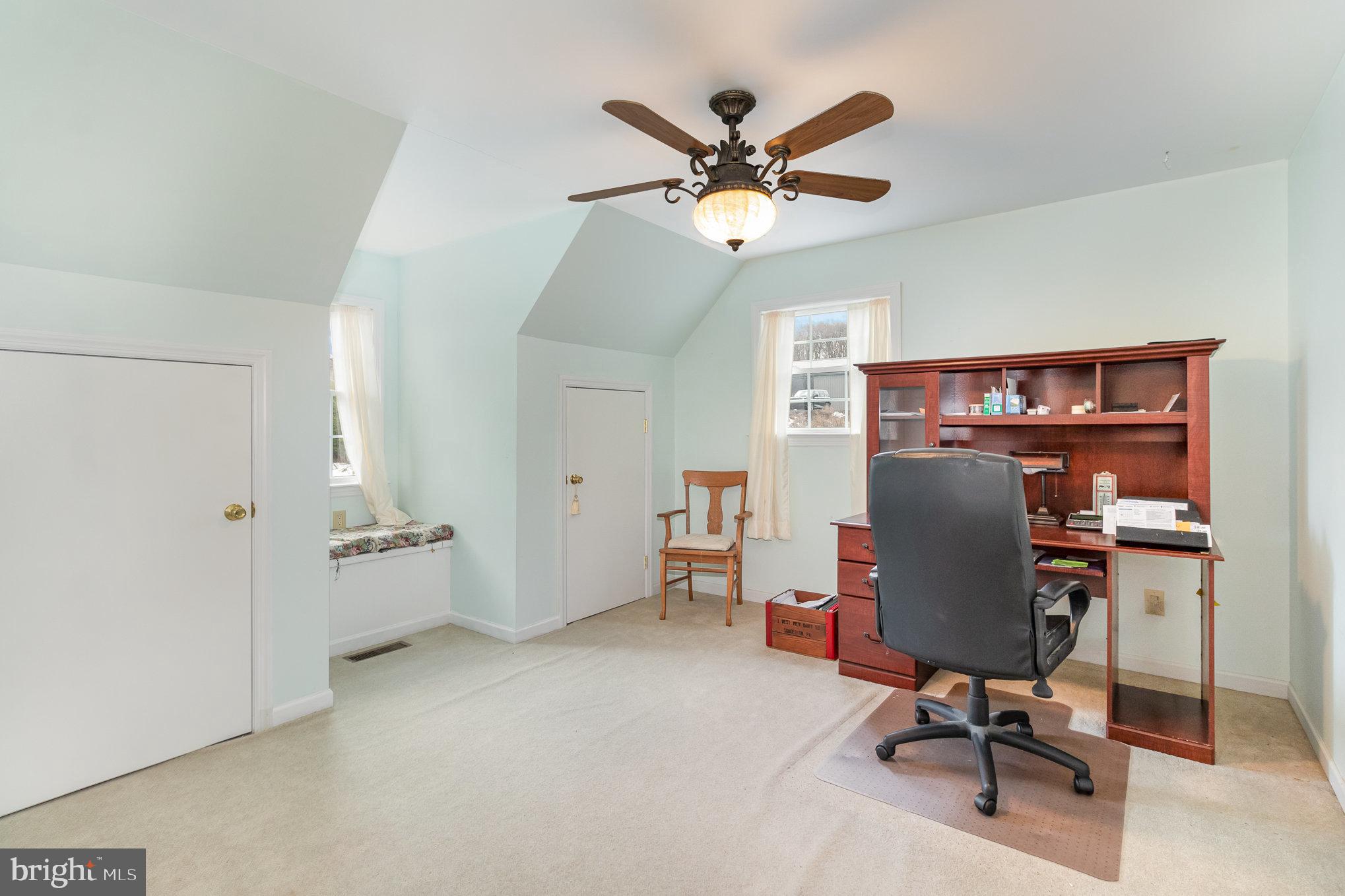 4229 Roundtop Road Elizabethtown, PA 17022 - Photo 22 of 49 Gallery Image 22