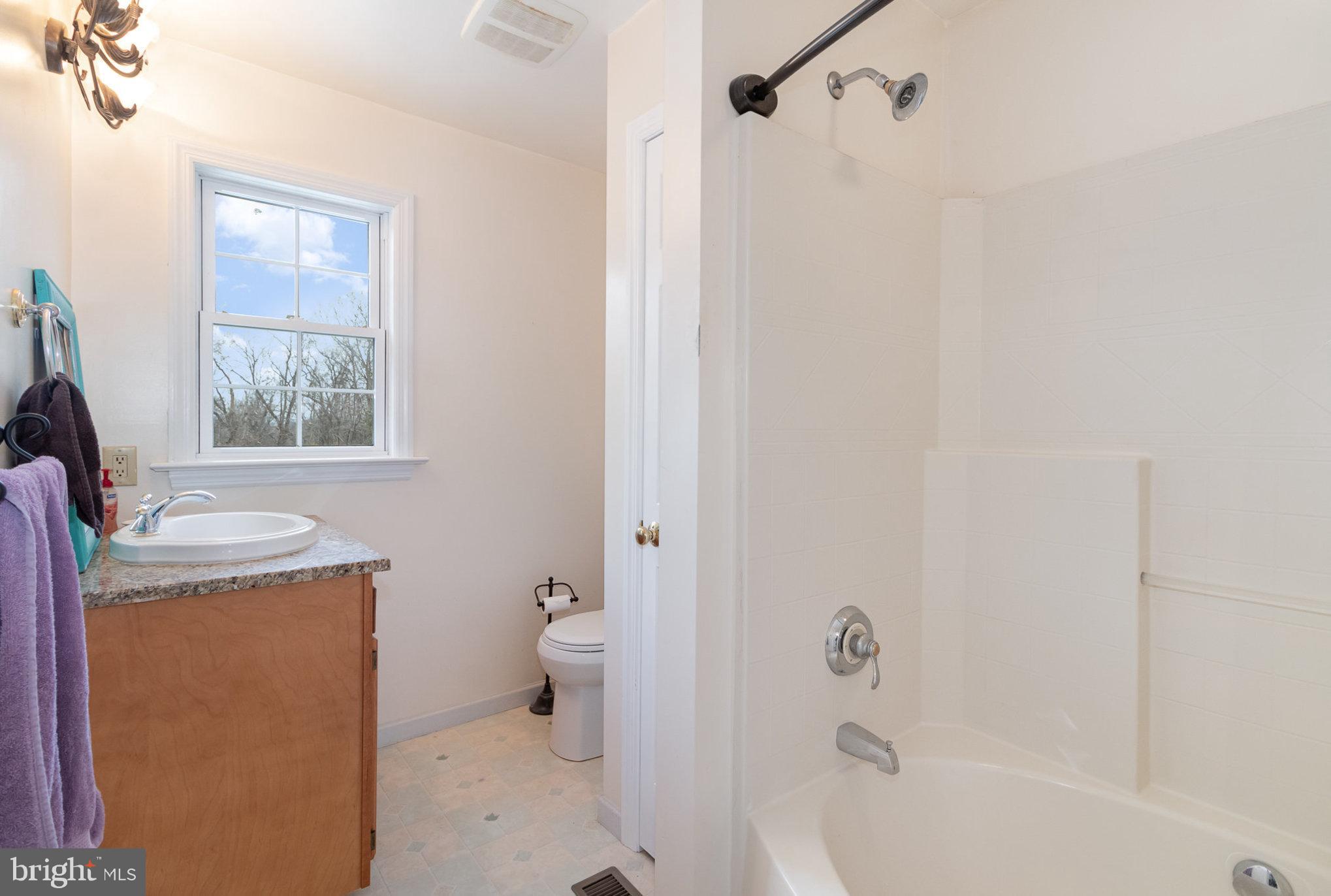 4229 Roundtop Road Elizabethtown, PA 17022 - Photo 25 of 49 Gallery Image 25