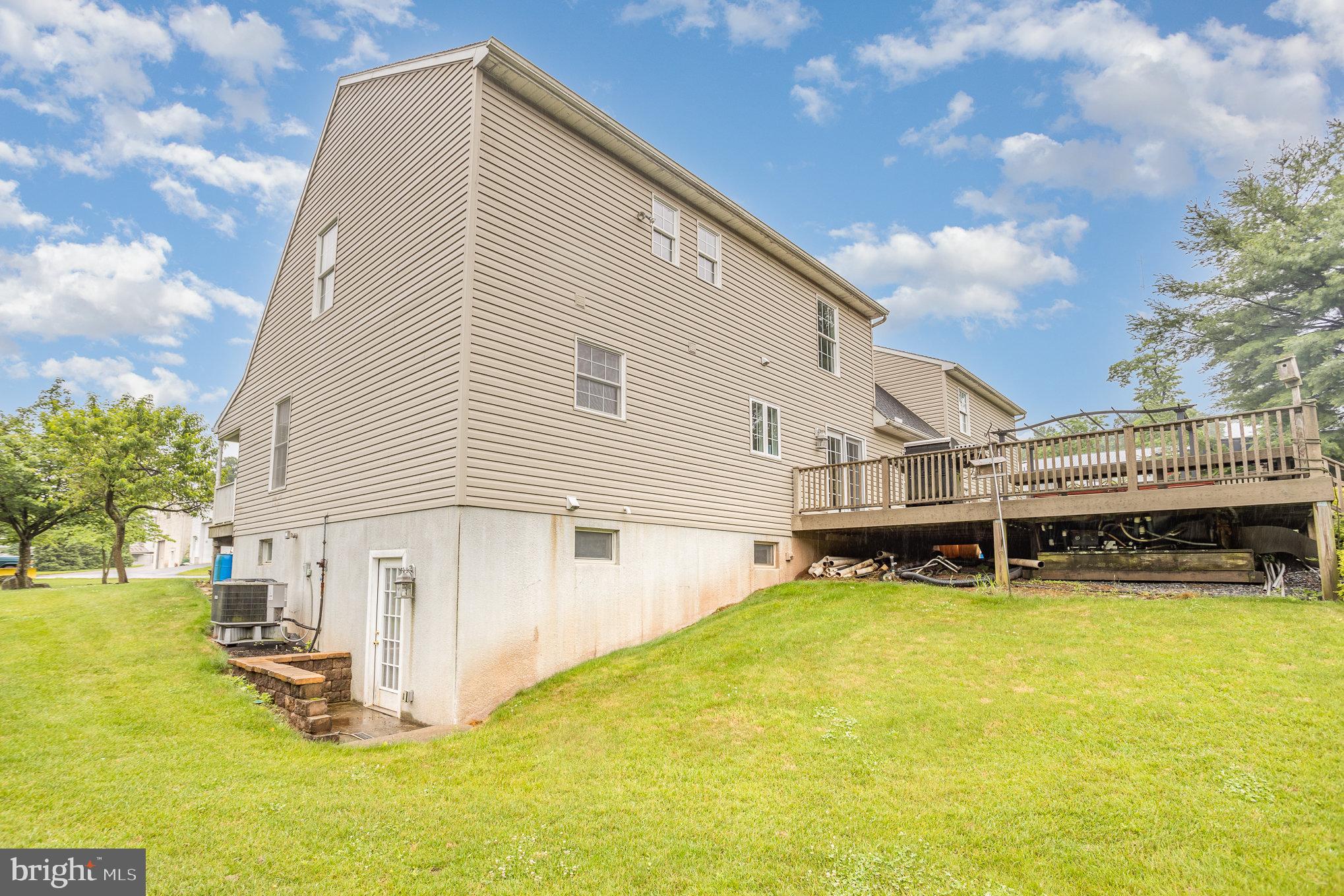 4229 Roundtop Road Elizabethtown, PA 17022 - Photo 38 of 49 Gallery Image 38
