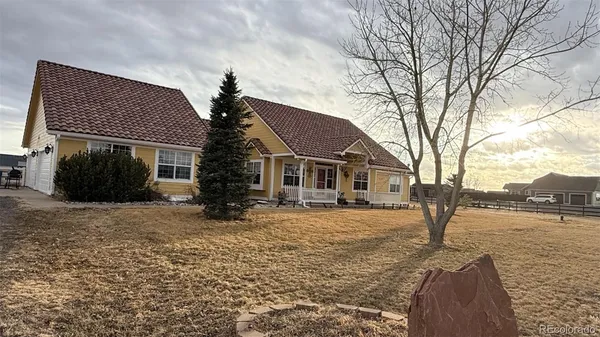 $825,000 | 55740 East 41st Avenue, Strasburg, CO 80136
