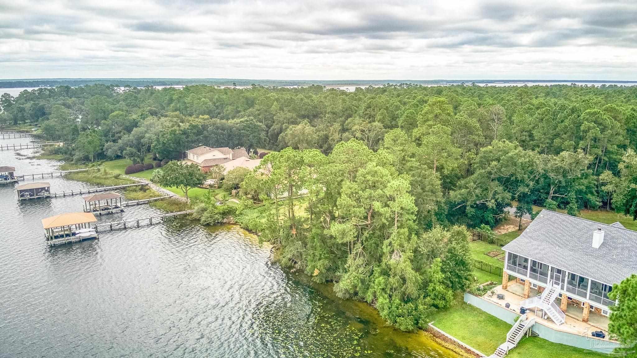 7 C Old Bay Pointe Road Milton, FL 32583 - Photo 11 of 21 Gallery Image 11