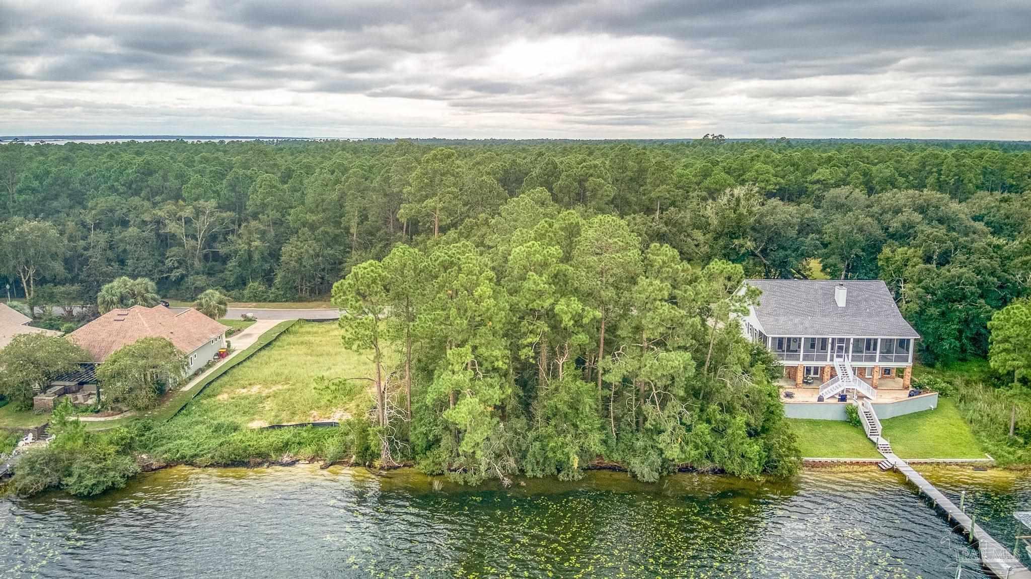 7 C Old Bay Pointe Road Milton, FL 32583 - Photo 9 of 21 Gallery Image 9