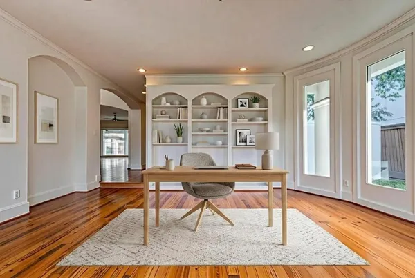 $2,555,000 | 5410 Valerie Street, Bellaire, TX 77401