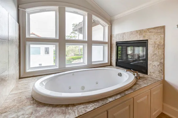 $2,555,000 | 5410 Valerie Street, Bellaire, TX 77401
