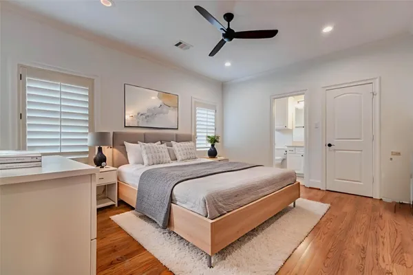 $2,555,000 | 5410 Valerie Street, Bellaire, TX 77401