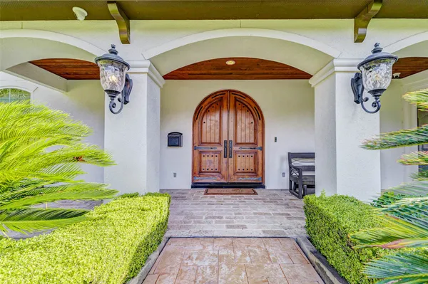 $2,555,000 | 5410 Valerie Street, Bellaire, TX 77401