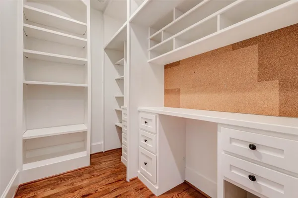 $2,555,000 | 5410 Valerie Street, Bellaire, TX 77401