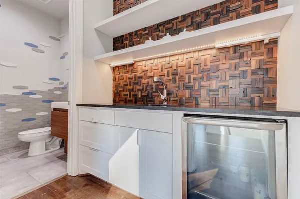 $2,555,000 | 5410 Valerie Street, Bellaire, TX 77401