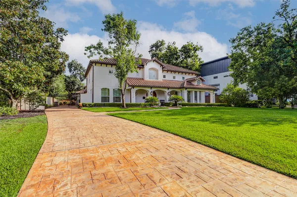$2,555,000 | 5410 Valerie Street, Bellaire, TX 77401