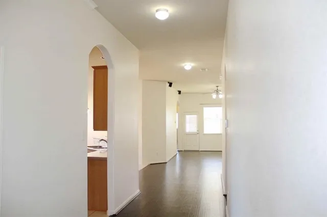 $2,300 | 7310 Northfork Drive, Pearland, TX 77584