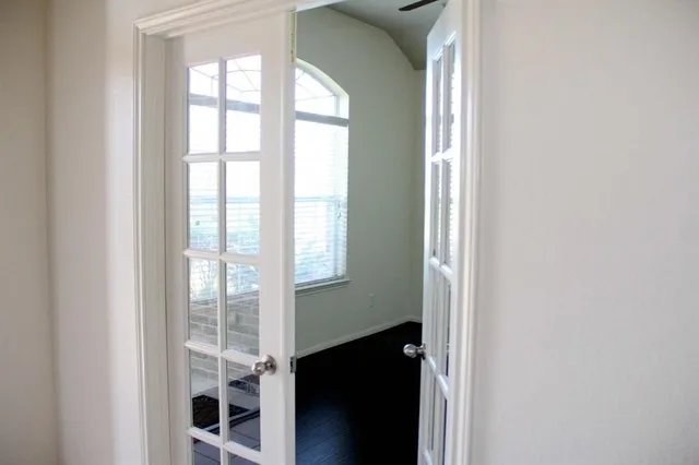 $2,300 | 7310 Northfork Drive, Pearland, TX 77584