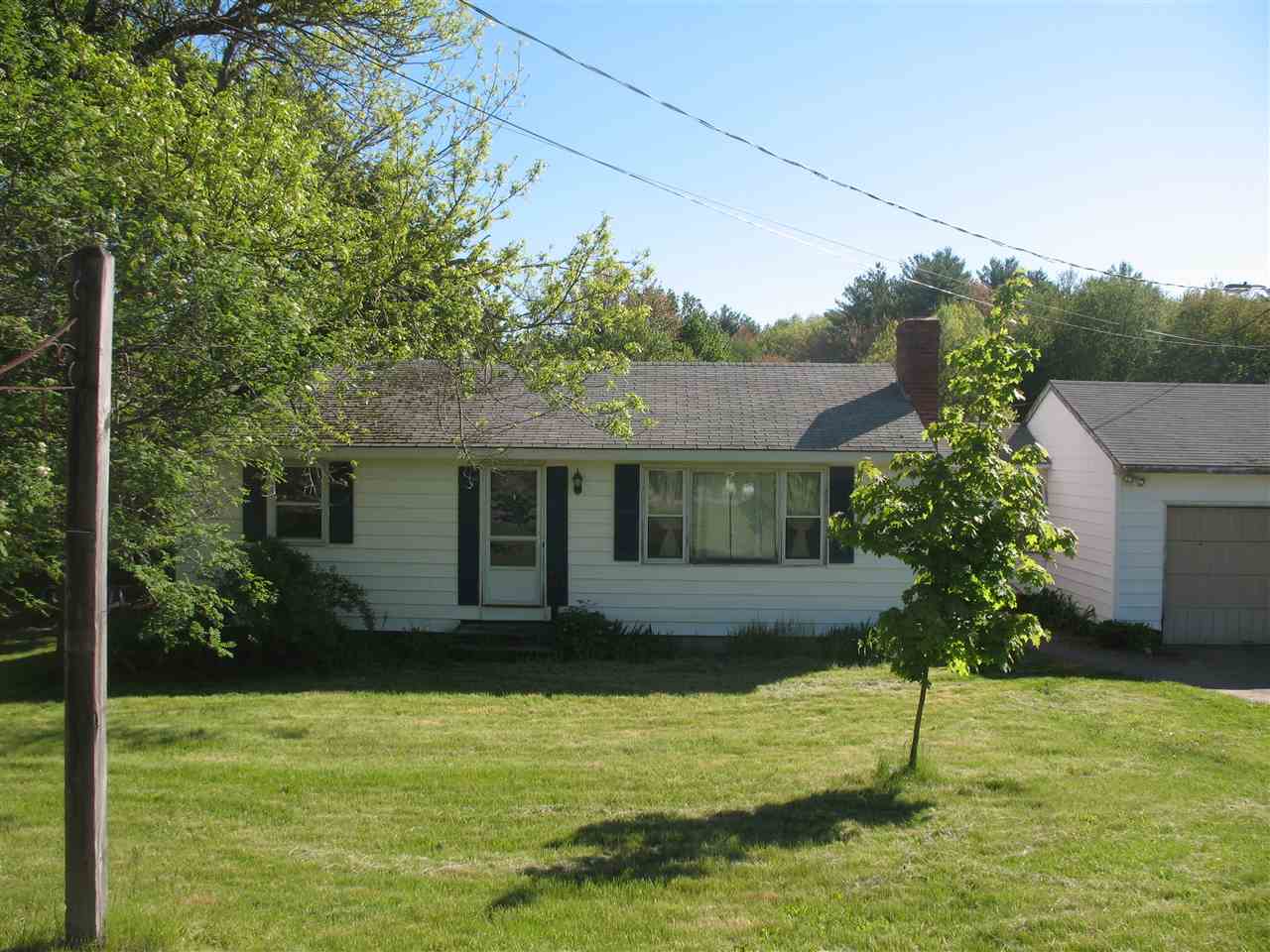 27 Exeter Road Hampton Falls, NH 03844 - Photo 1 of 4 Gallery Image 1