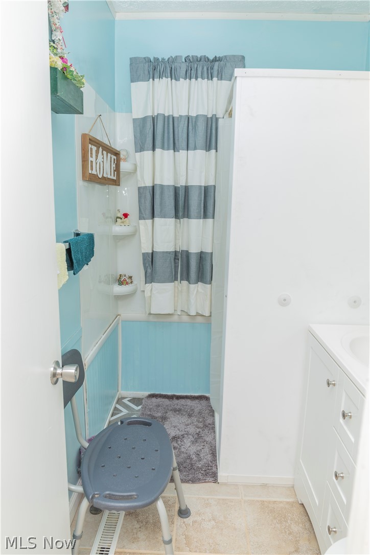 1813 Benjamin Road Madison, OH 44057 - Photo 17 of 18 Gallery Image 17