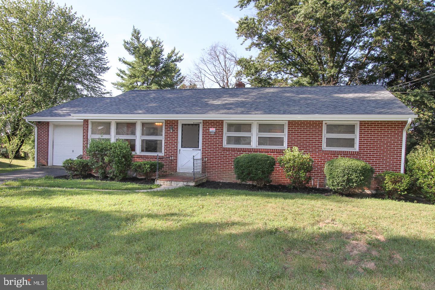 504 Township Line Road Bechtelsville, PA 19505 - Photo 2 of 18 Gallery Image 2