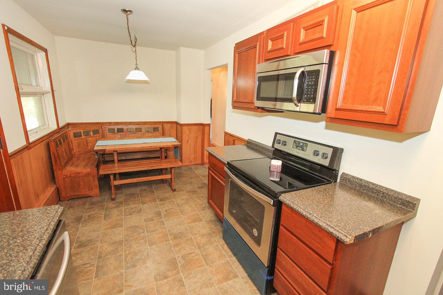 504 Township Line Road Bechtelsville, PA 19505 - Photo 5 of 18 Gallery Image 5